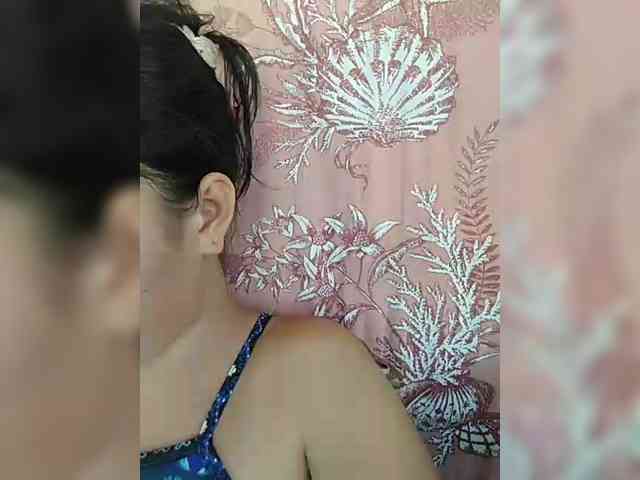 hornylittleprincess69 webcam