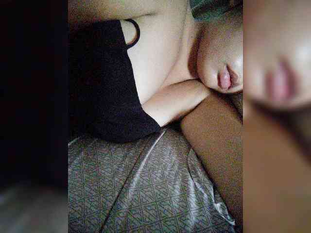 hornylittleprincess69 webcam