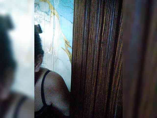 hornylittleprincess69 webcam
