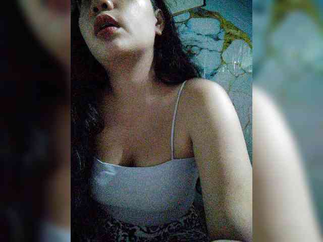 hornylittleprincess69 webcam
