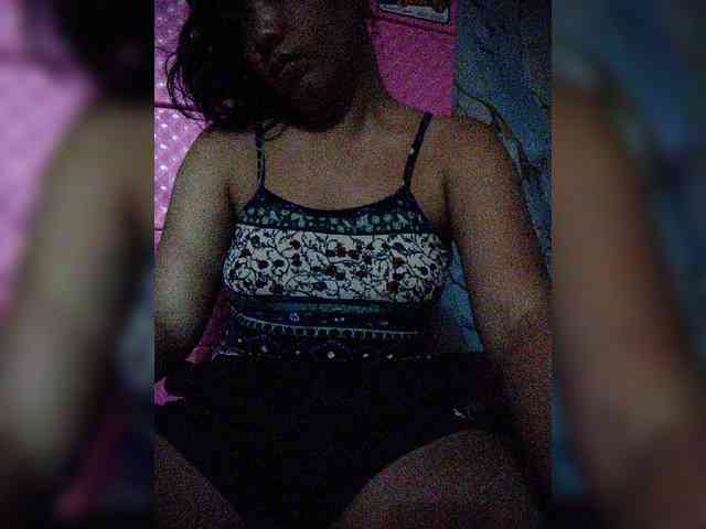 hornylittleprincess69 webcam