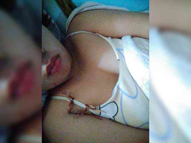 hornylittleprincess69 webcam