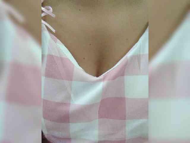 hornylittleprincess69