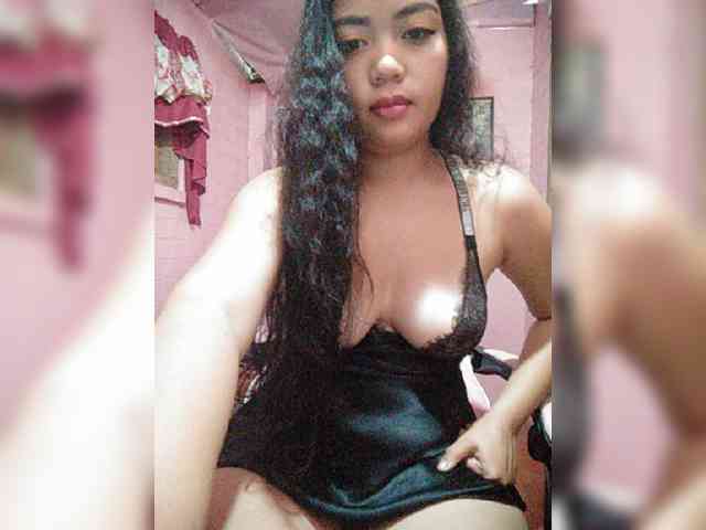 hornylittleprincess69
