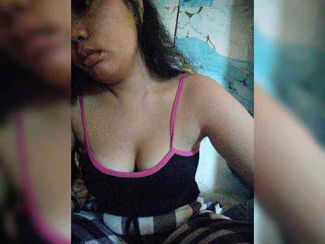 hornylittleprincess69 webcam