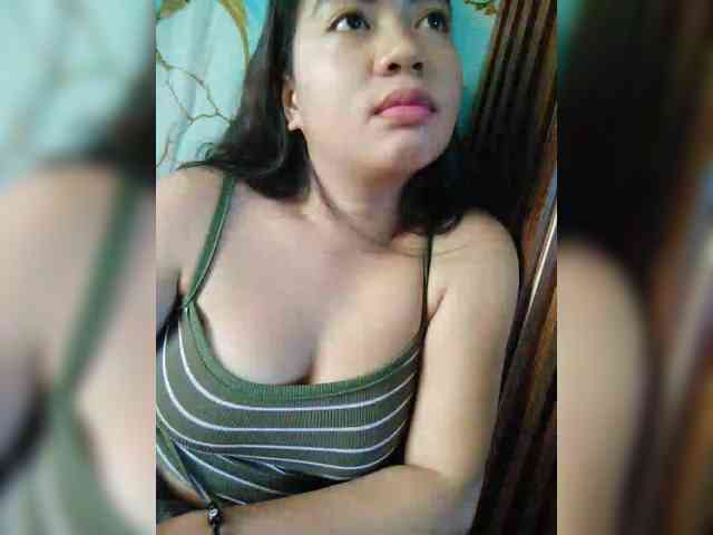 hornylittleprincess69 webcam