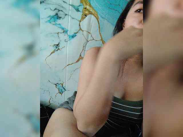 hornylittleprincess69 webcam