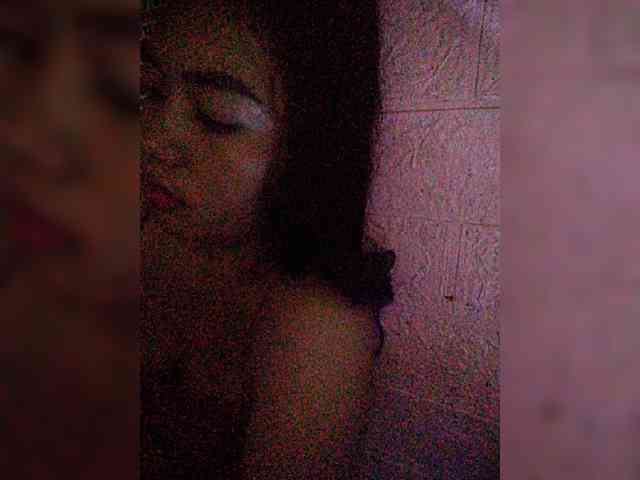 hornylittleprincess69 webcam