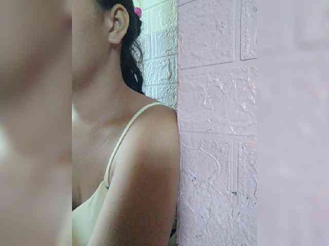 hornylittleprincess69