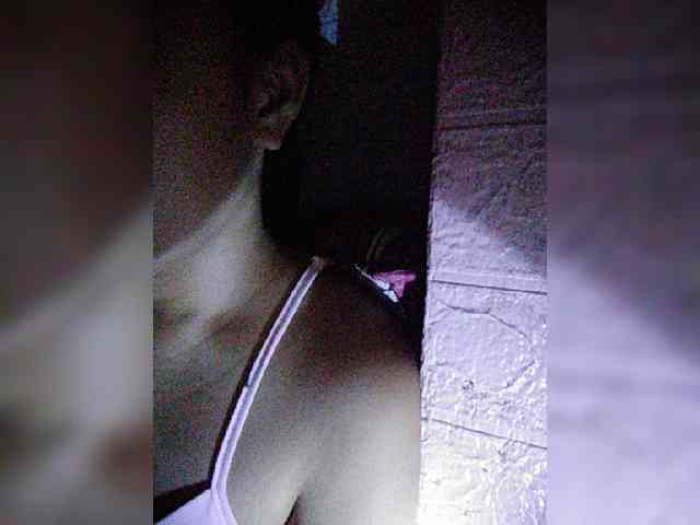 hornylittleprincess69 webcam