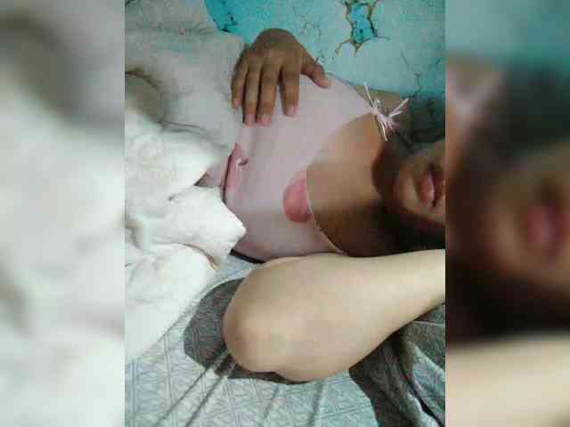 hornylittleprincess69 webcam