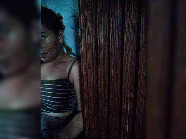 hornylittleprincess69