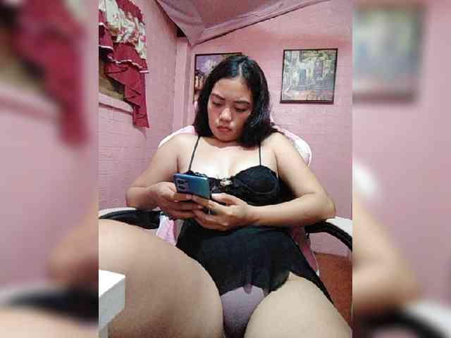 hornylittleprincess69 webcam