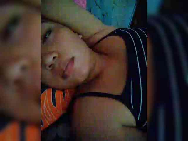 hornylittleprincess69 webcam