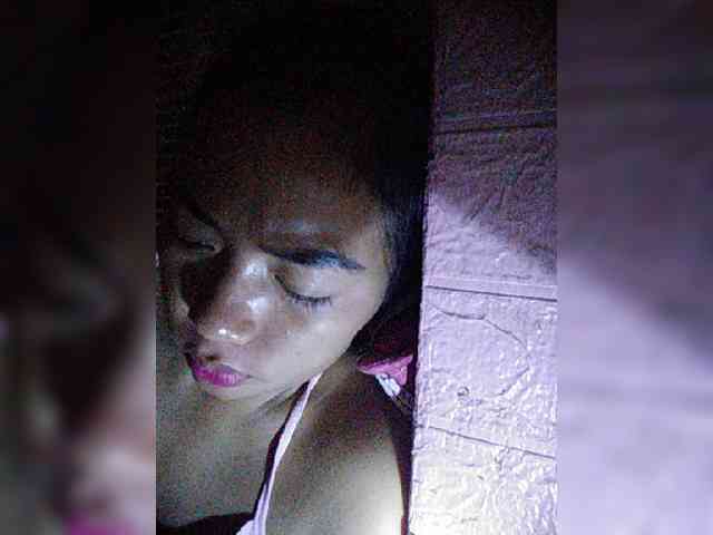 hornylittleprincess69 webcam