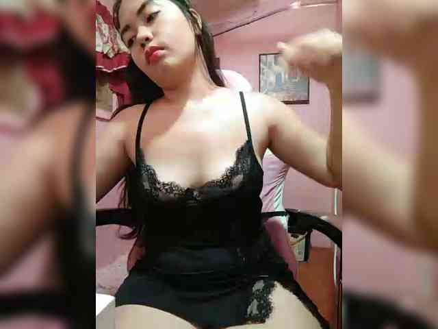 hornylittleprincess69 webcam