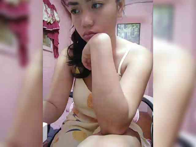 hornylittleprincess69