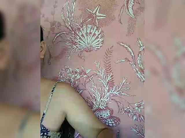 hornylittleprincess69 webcam