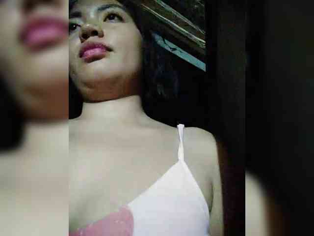 hornylittleprincess69 webcam