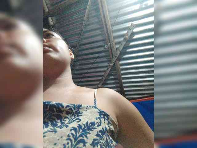 hornylittleprincess69