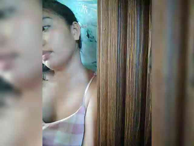 hornylittleprincess69 webcam