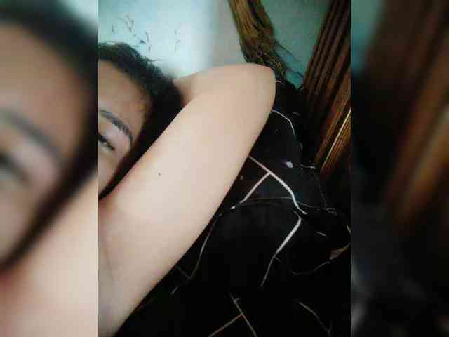 hornylittleprincess69 webcam