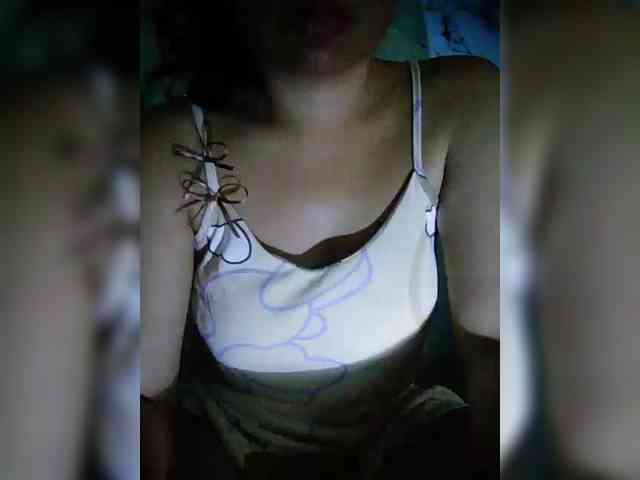 hornylittleprincess69 webcam