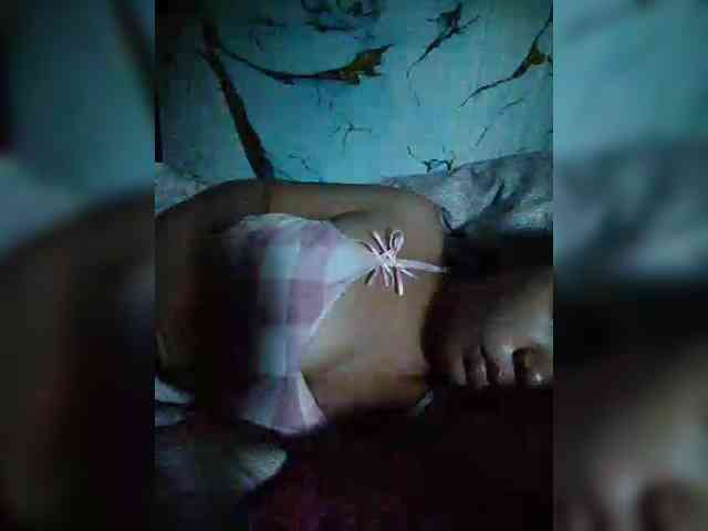 hornylittleprincess69 webcam