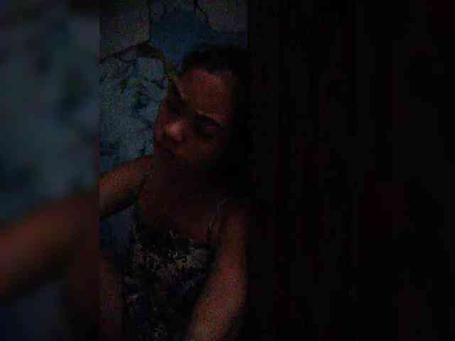 hornylittleprincess69