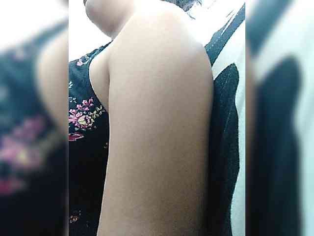 hornylittleprincess69 webcam