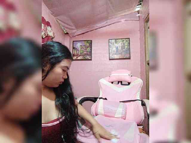 hornylittleprincess69 webcam