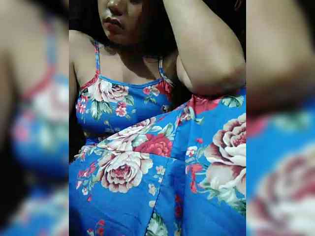 hornylittleprincess69
