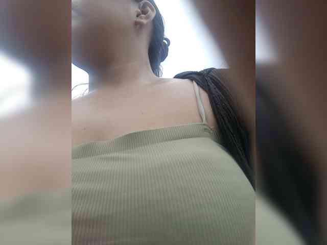hornylittleprincess69 webcam