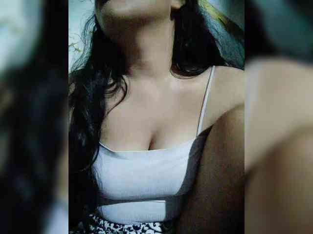 hornylittleprincess69 webcam