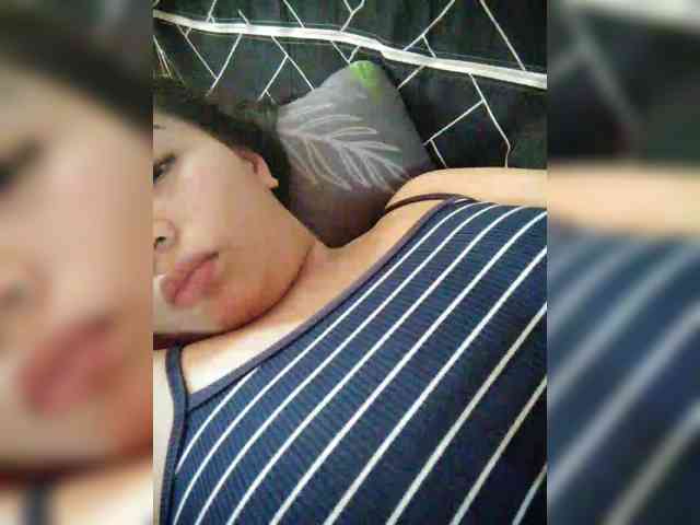 hornylittleprincess69