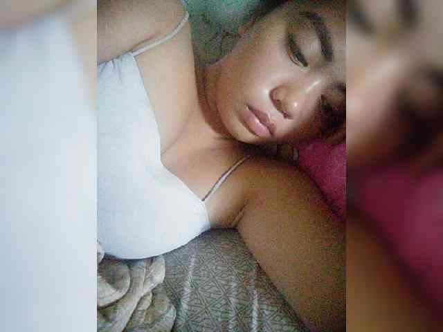 hornylittleprincess69 webcam