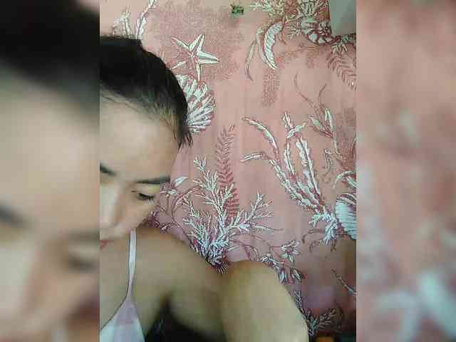 hornylittleprincess69 webcam