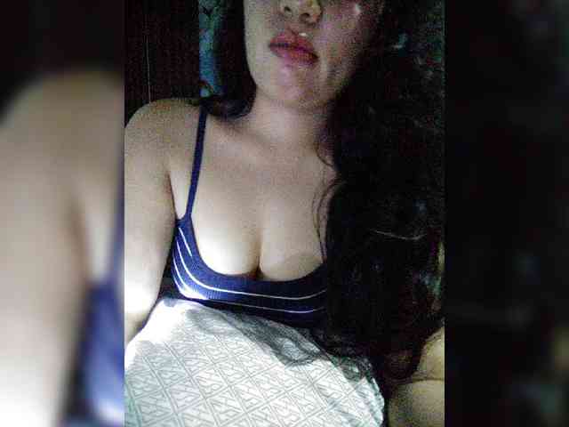 hornylittleprincess69 webcam
