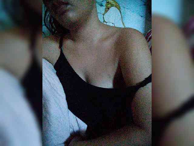 hornylittleprincess69 webcam