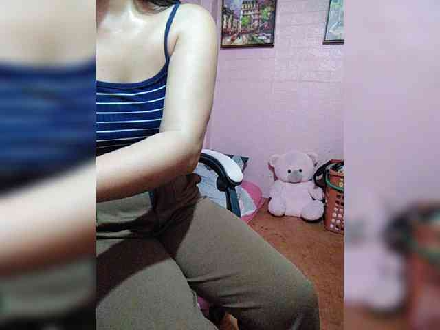 hornylittleprincess69 webcam