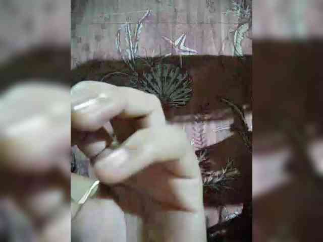 Model: hornylittleprincess69