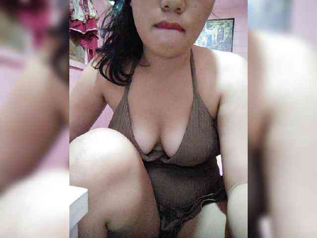 hornylittleprincess69 webcam