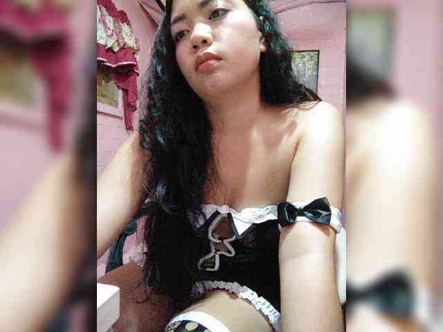 hornylittleprincess69 webcam