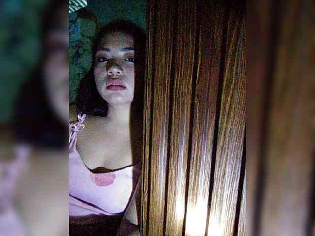 hornylittleprincess69 webcam
