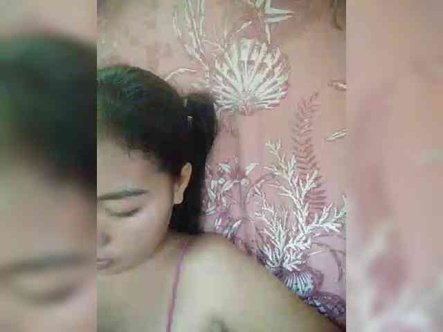 hornylittleprincess69 webcam