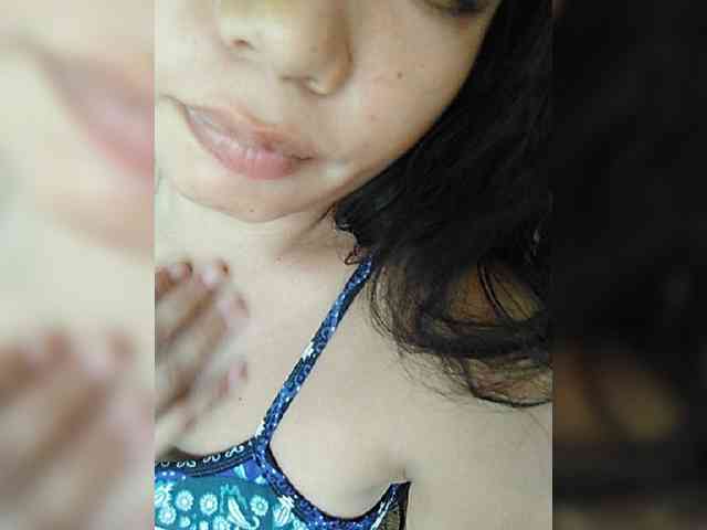 hornylittleprincess69 webcam