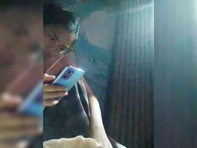 hornylittleprincess69