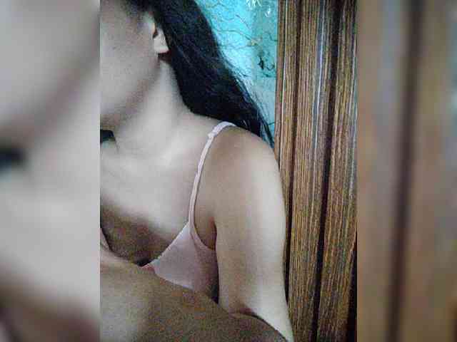 hornylittleprincess69 webcam