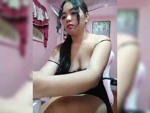 hornylittleprincess69