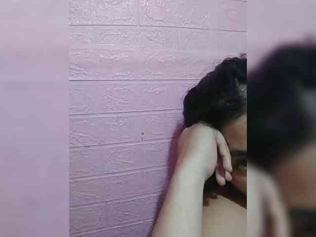 hornylittleprincess69 webcam